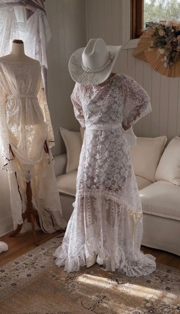 Wanderer Robe