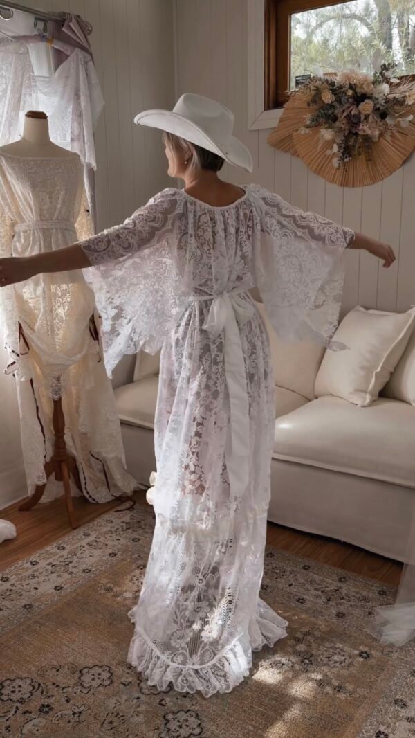 Wanderer Robe