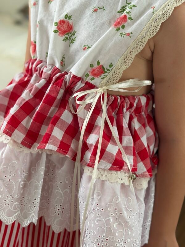 The Rosie Gingham Dress | Size 3–5 🌹